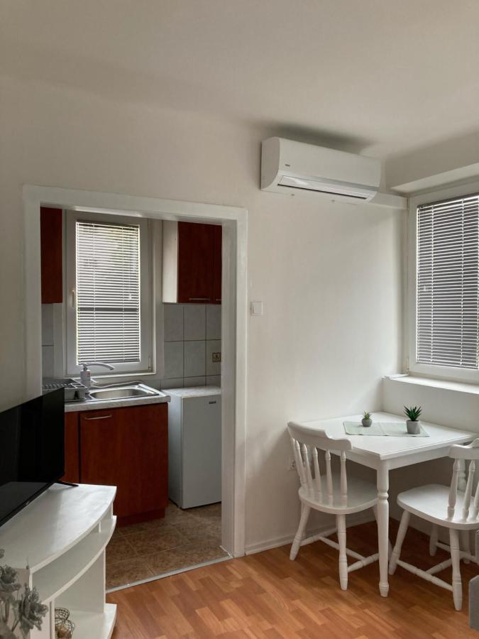 Apartman Jelena โมสตาร์ ภายนอก รูปภาพ